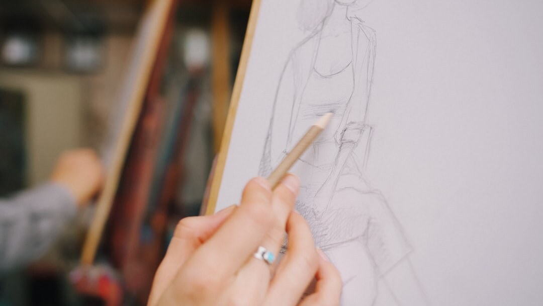 woman artist sketching