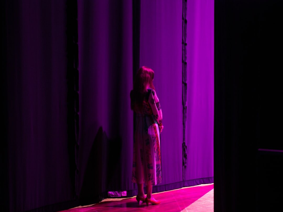 actress on stage